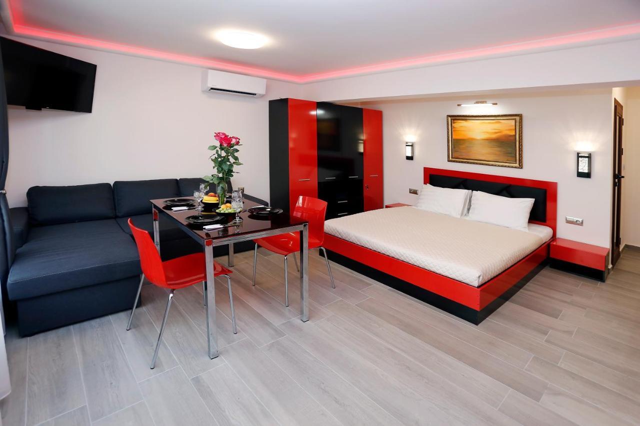 Deluxe 2 Studios City Center Burgas ภายนอก รูปภาพ