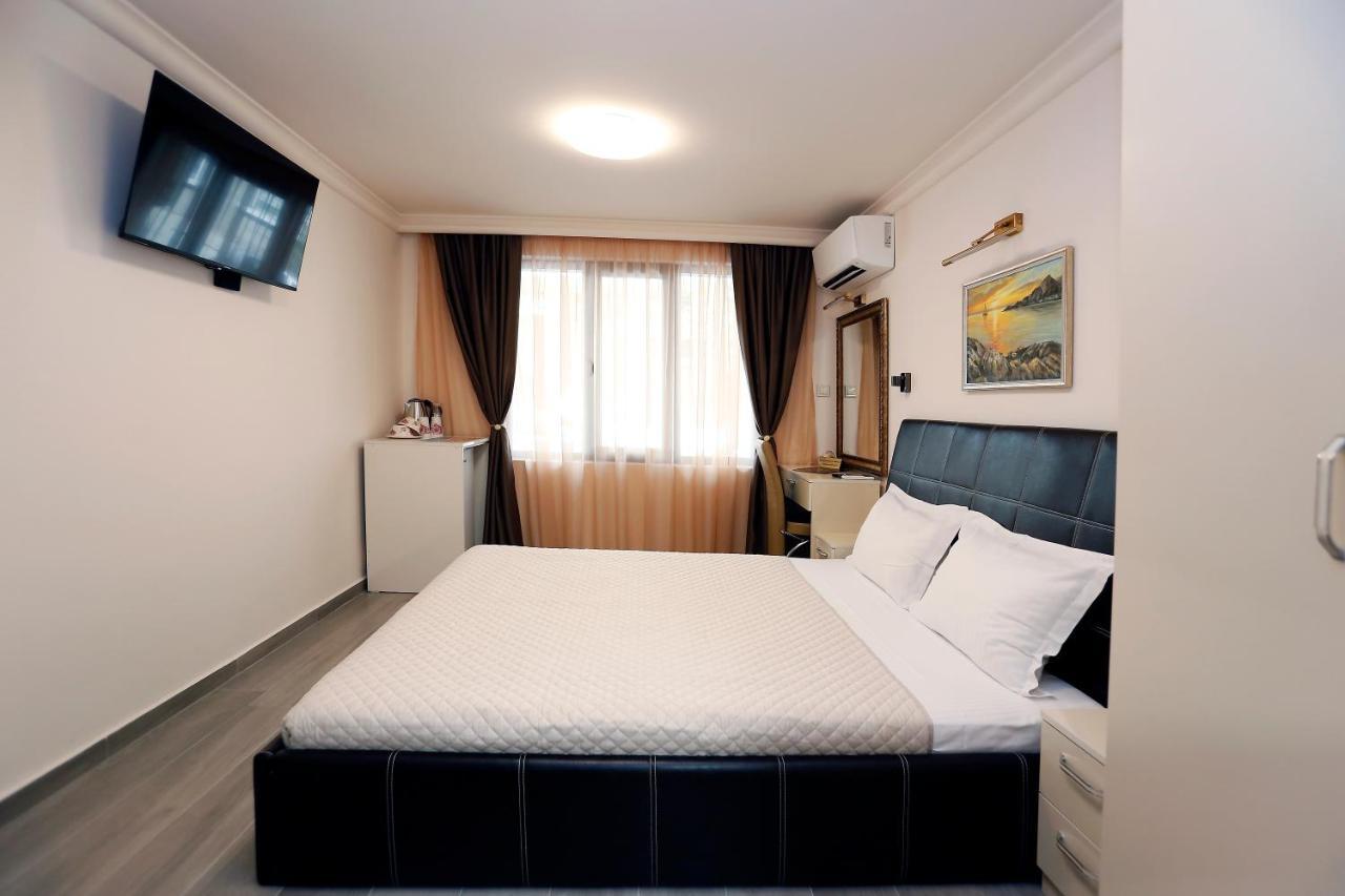 Deluxe 2 Studios City Center Burgas ภายนอก รูปภาพ