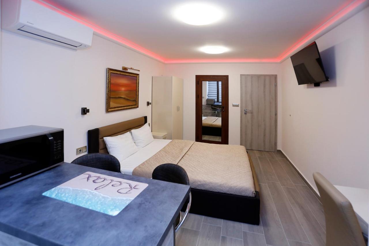Deluxe 2 Studios City Center Burgas ภายนอก รูปภาพ